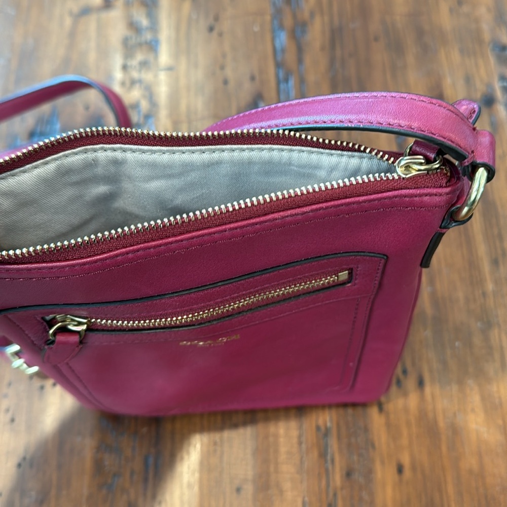 Coach Crossbody Purse Raspberry Pink/Red - Picture 4 of 9